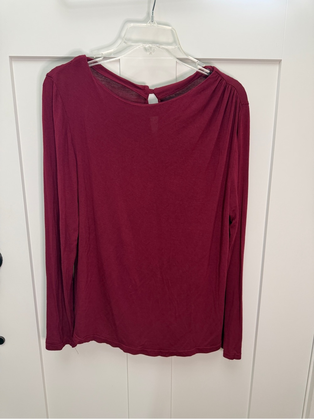 Women's Long Sleeve Crewneck Top - Burgundy